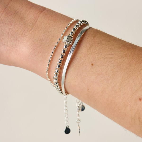 Mother Of Pearl Venetian Chain Bracelet | ALEX AND ANI